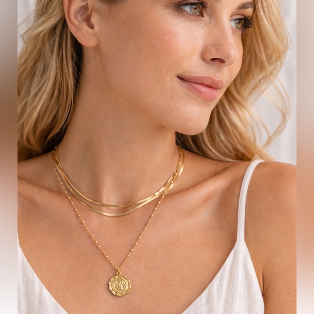 Uncommon James Atocha Gold Coin Necklace ✨ Beaded Chain Medallion